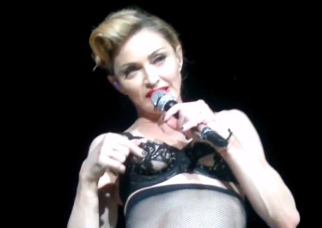 Madonna-Nipple.jpg