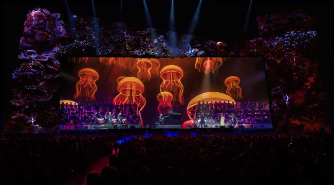 HAVAS-Symphonic-Arena-2013-Csaladbarat.jpg