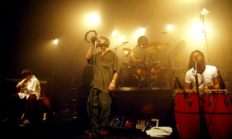 The-Stone-Roses-performin-007.jpg