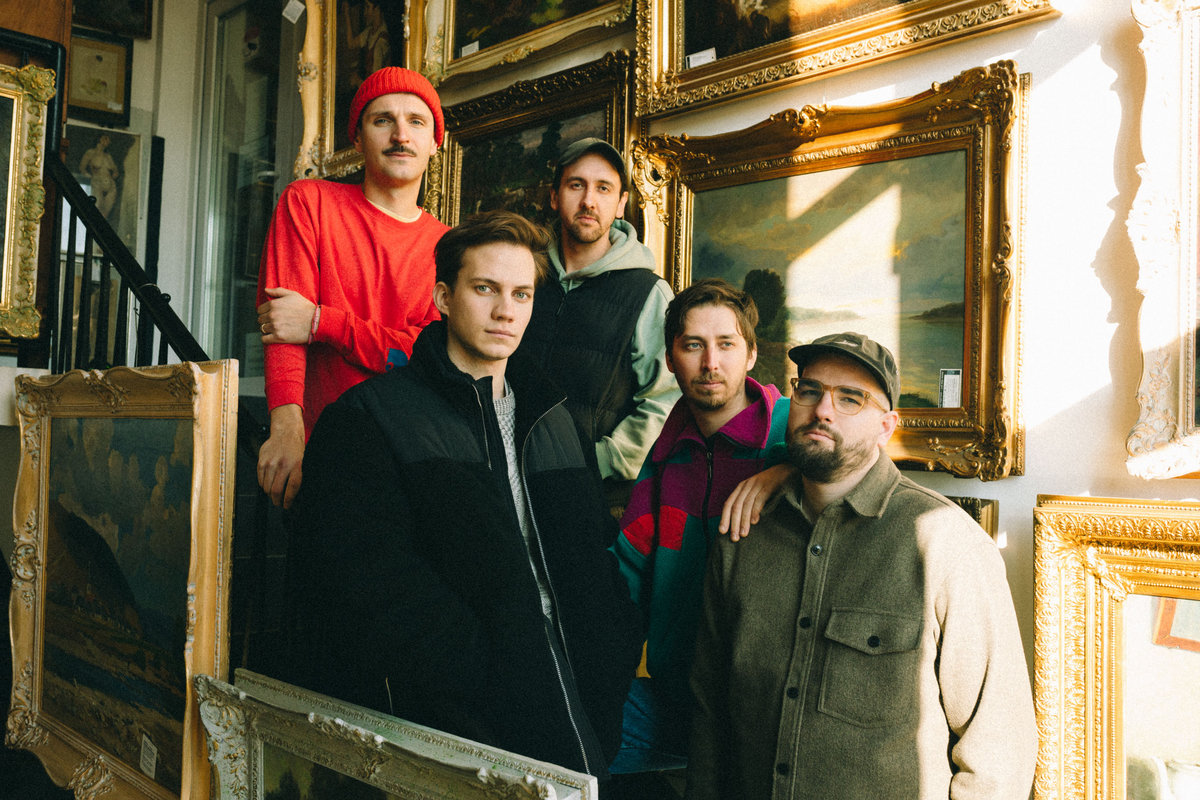 new_fossils_band.jpg