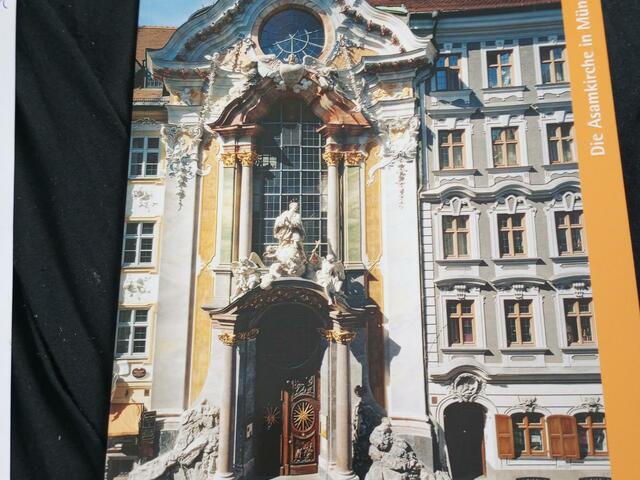 Egy nap Münchenben. Die Asamkirche. Rokokó és Barokk?