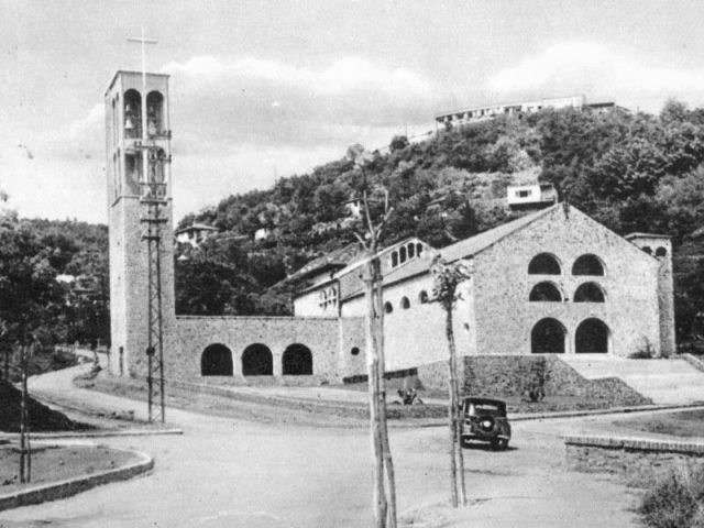 1940 Pálosok temploma.jpg