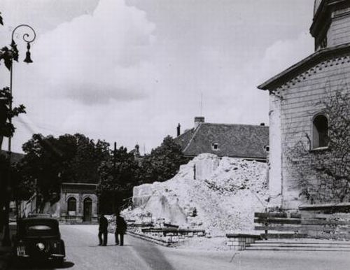 _KÉP - 1939 Pécs a várteplom átépítése.jpg