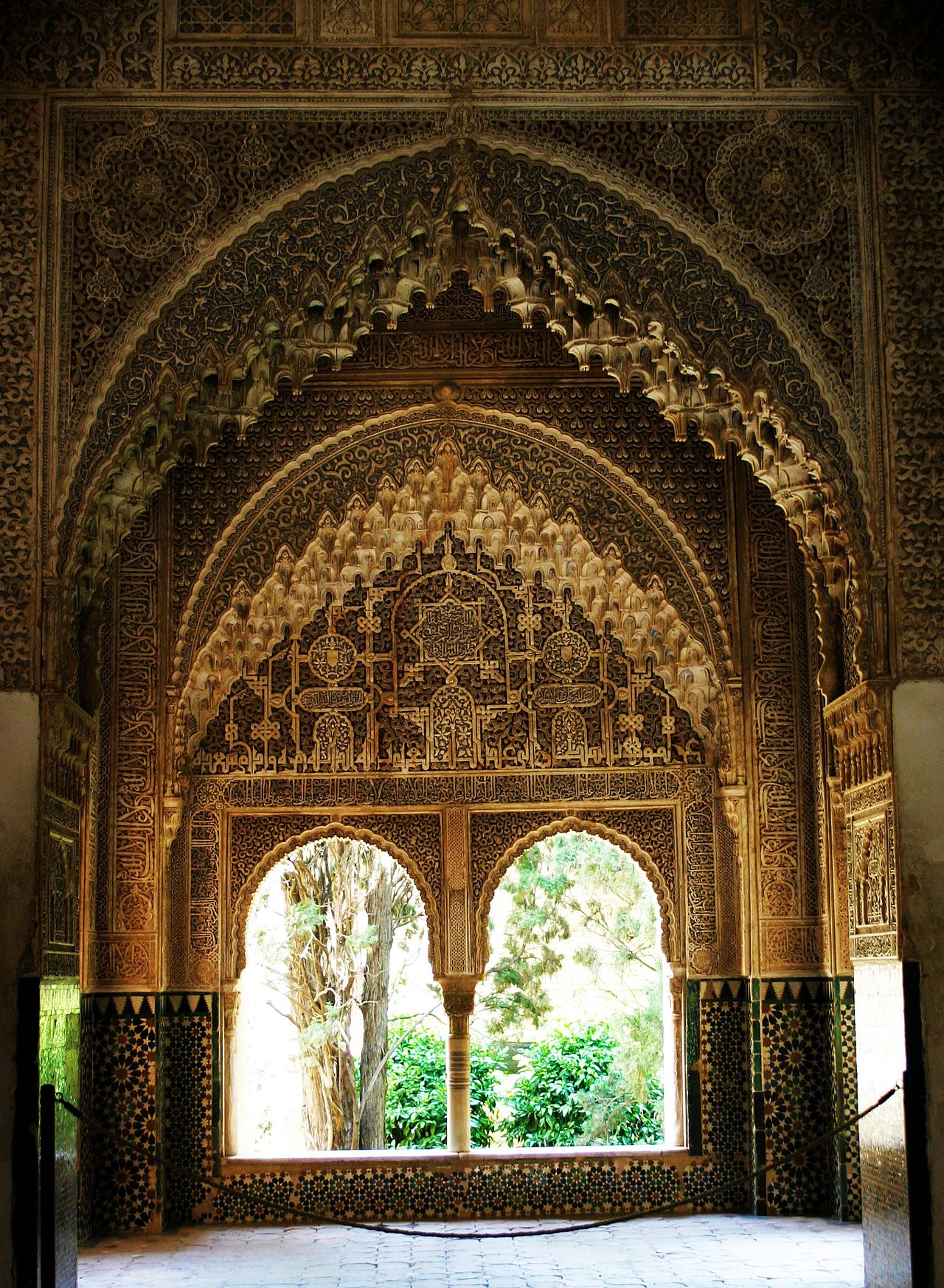 alhambra_granada_spanyolorszag.jpg