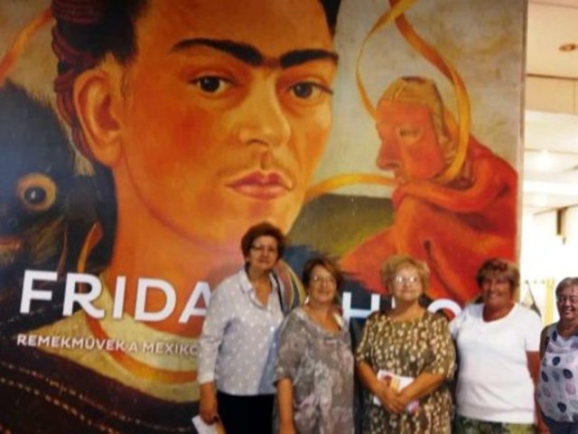 Barátnő-régiségek a Frida Kahlo kiállításon