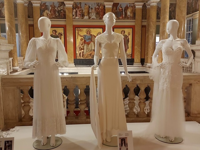 Magyar menyasszonyok a Nemzeti Múzeumban   