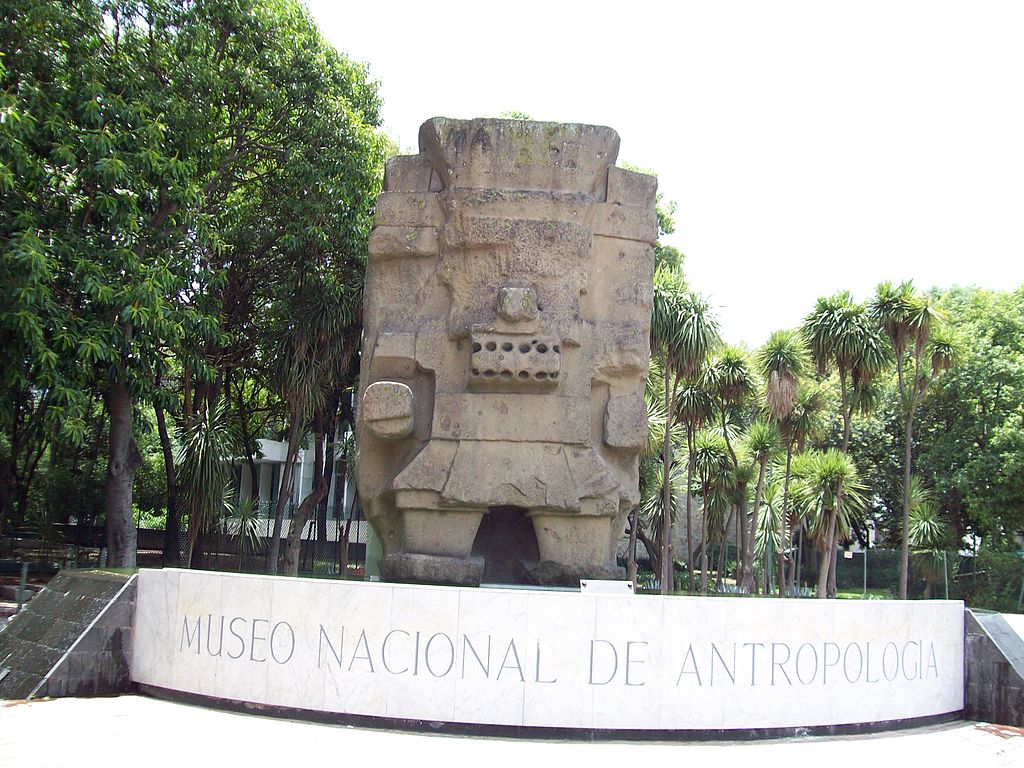 1024px-tlaloc_museo_nacional_de_antropologia_wikicomm.jpg