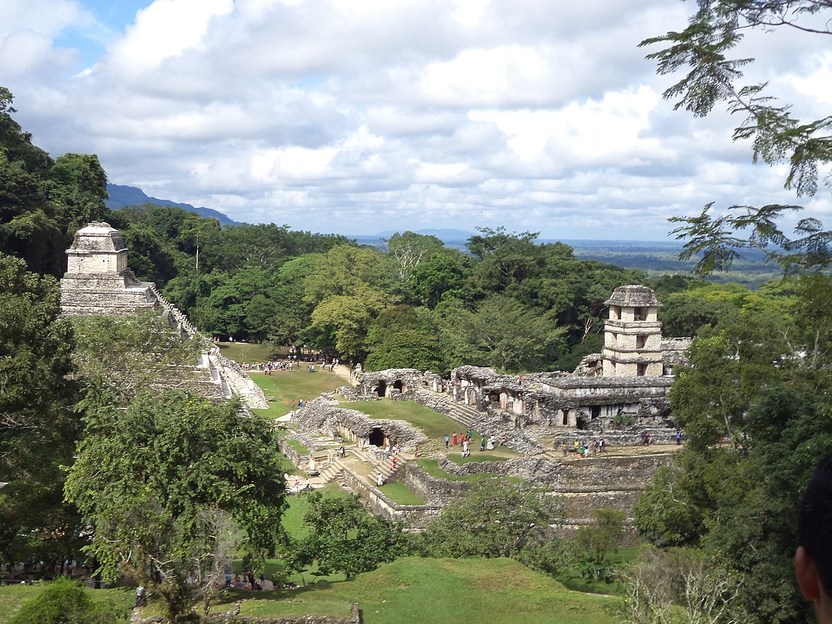 1200px-palenque_46.JPG