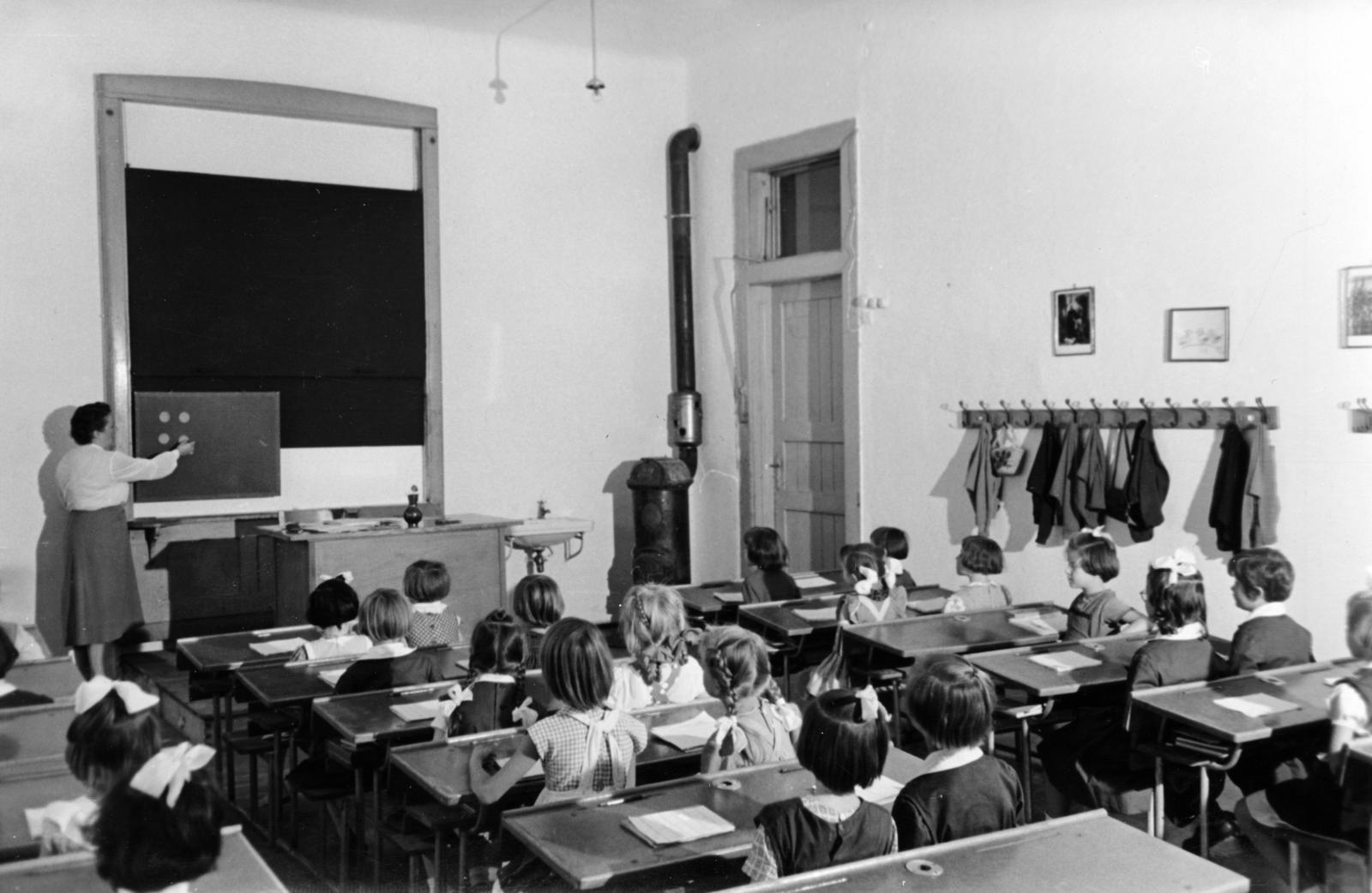 hegyvideki_helytorteneti_gyujtemeny_1956.jpg