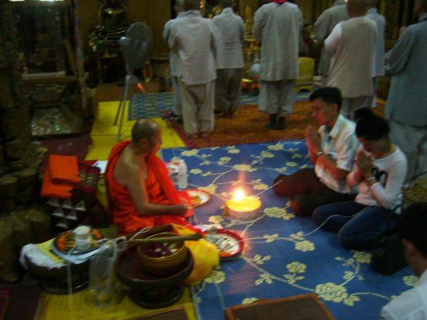 338_Vientiane_Wat_Si_Muang_templom-600x450.jpg