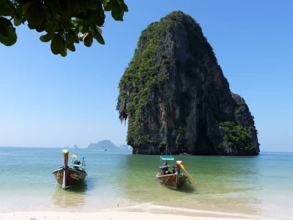 új-Railay-beach-600x450.jpg