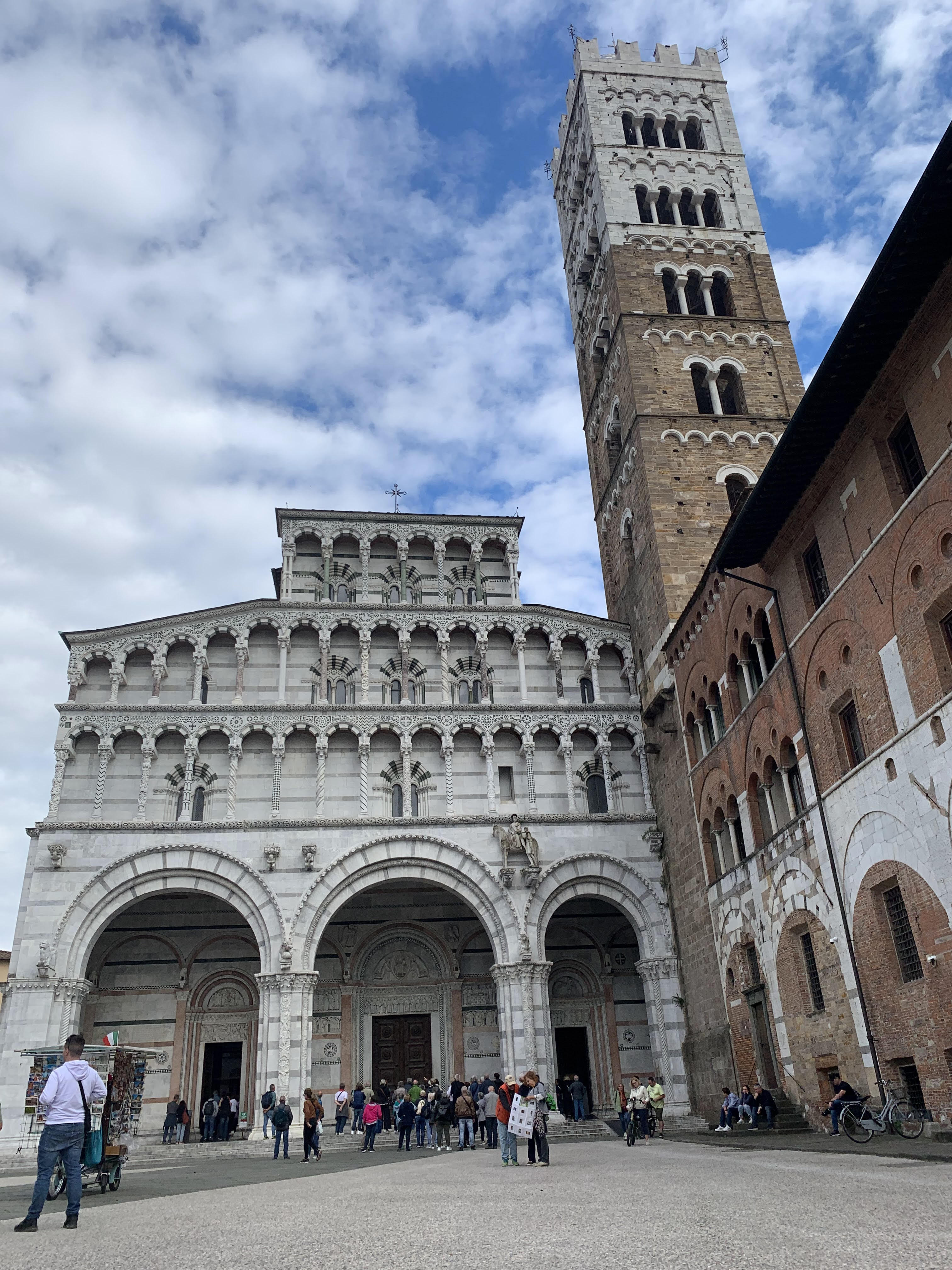 lucca_a_szent_marton_dom_1060.jpg