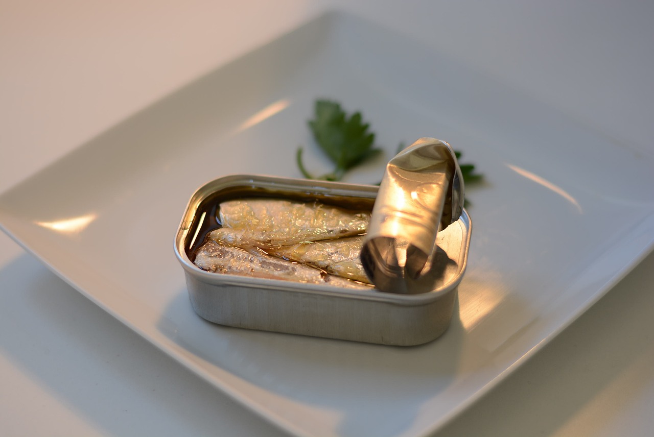 sardines-pixabay.jpg
