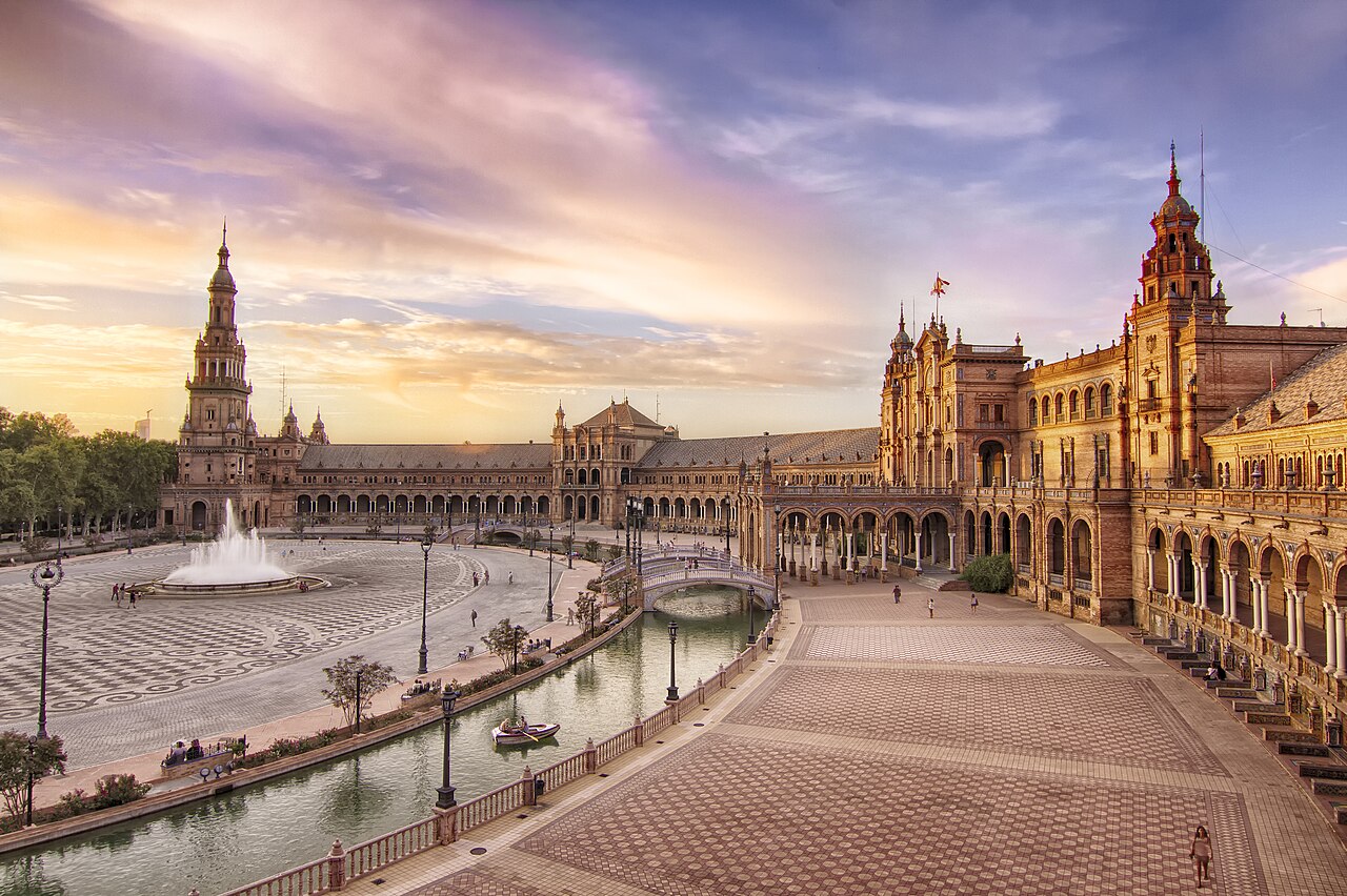 wikipedia_monumental_plaza_de_espa_a_de_sevilla.jpg