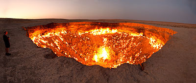 400px-darvasa_gas_crater_panorama.jpg