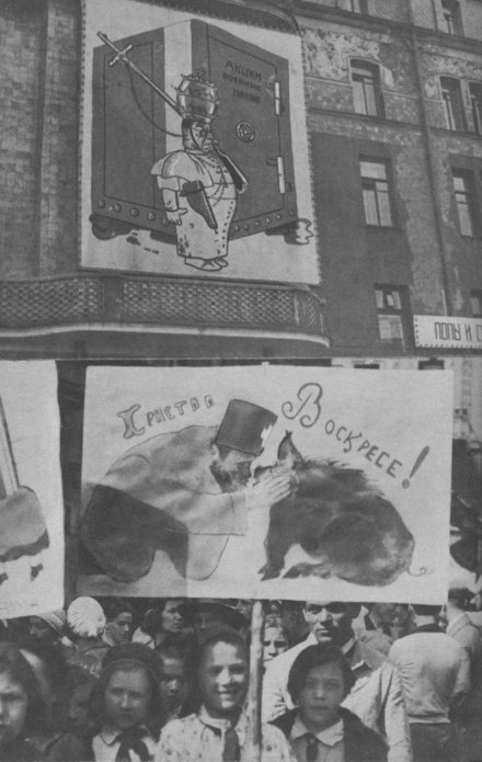 Vallásellenes demonstráció 1931-ből