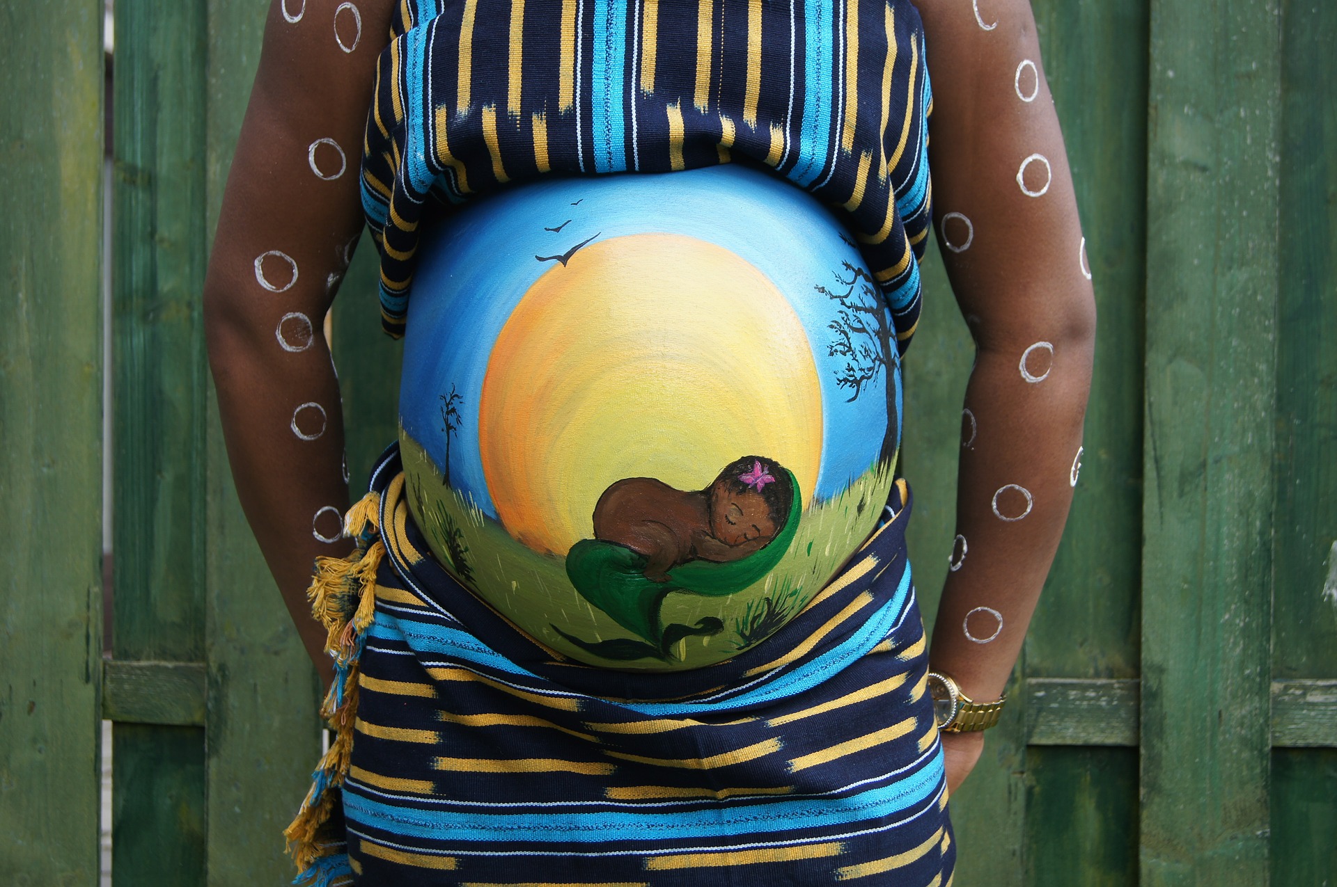 belly-painting-409794_1920.jpg