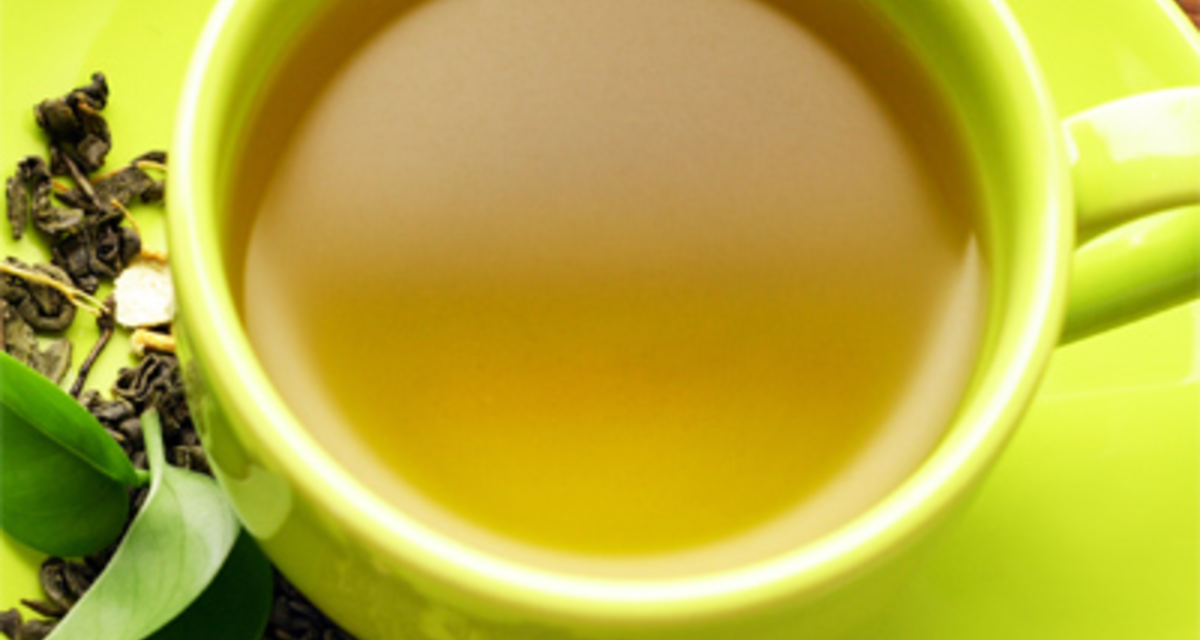 Csodatévő zöld teás pakolás - Ráncok, stria és narancsbőr ellen
