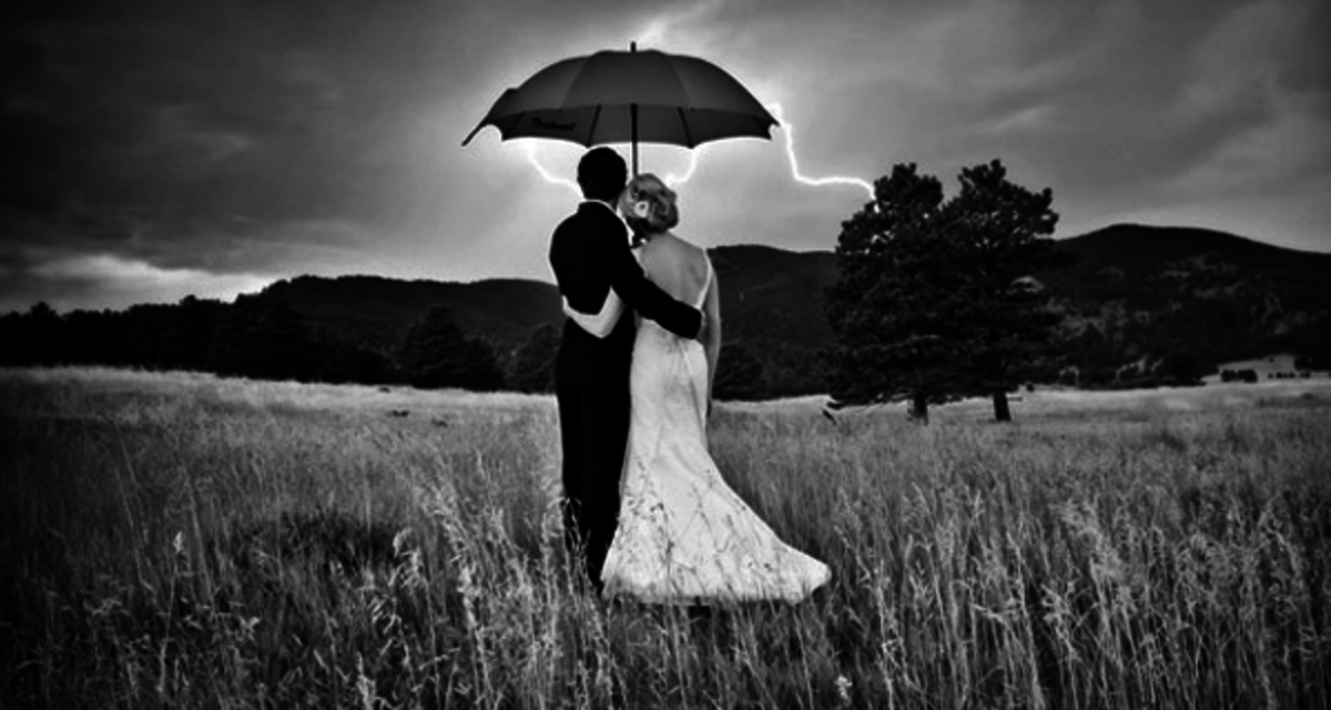 7 lélegzetelállító esküvői fotó fekete-fehérben