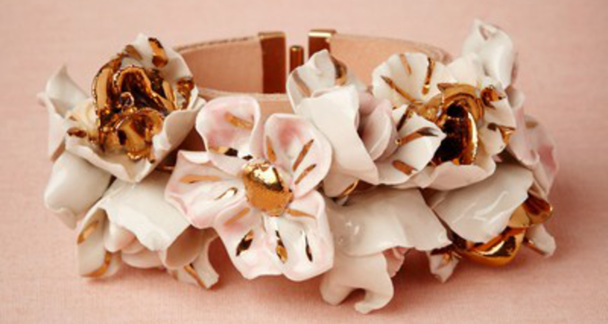 Csodaszép, virágos esküvői karkötők - Különleges darabok