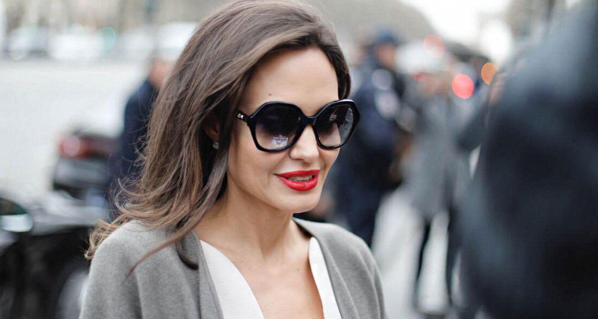 A 42 éves Angelina Jolie sugárzóan szép: végre összeszedte magát, és ez meg is látszik rajta