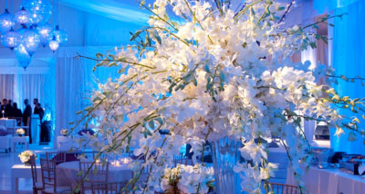 Varázslatos esküvői dekorációk a tél színeiben - 6 szuper ötlet