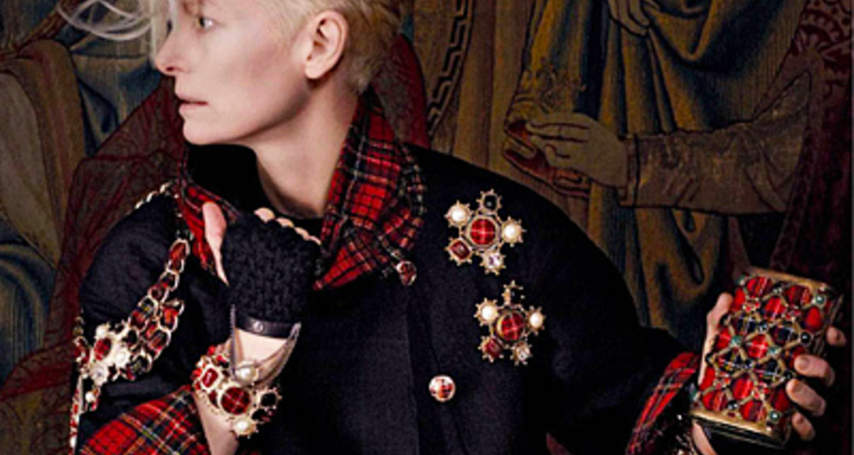 Csúnya színésznő a Chanel új kampányarca - Az őszi divatból ad ízelítőt