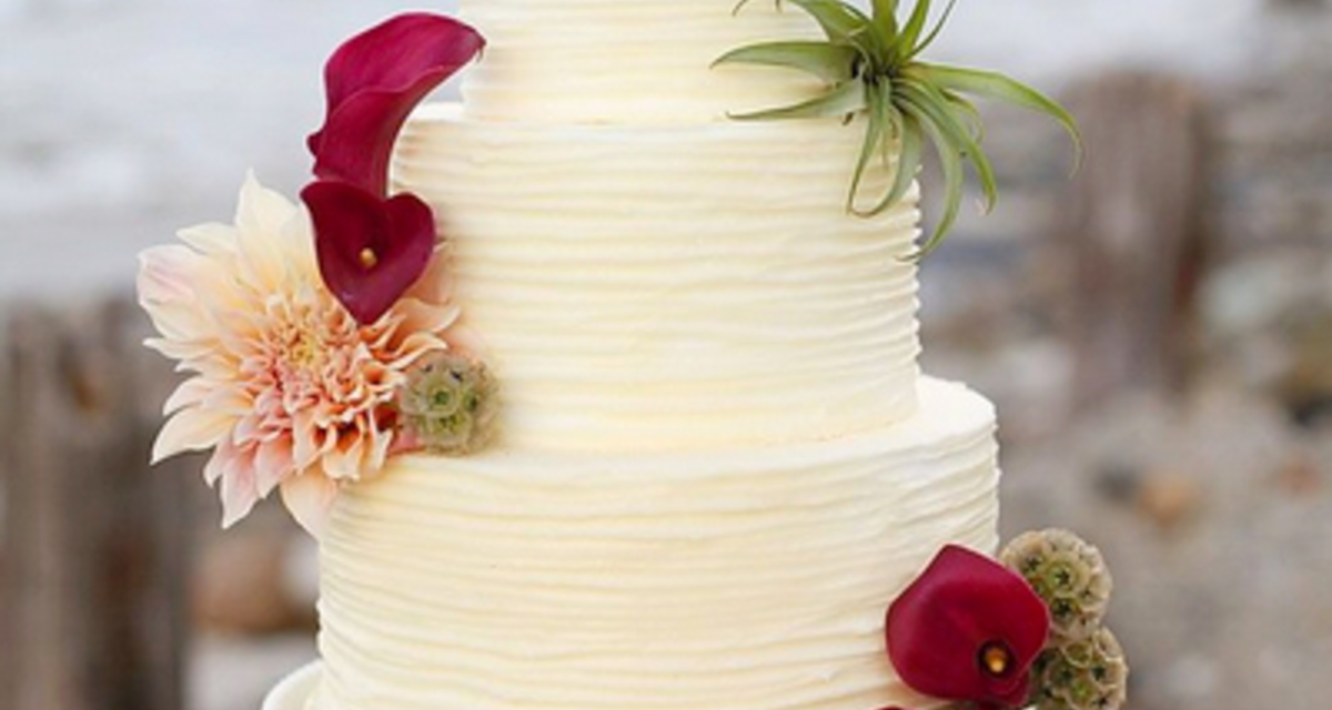 A legszebb nyári esküvői torták, amiket szinte kár megenni