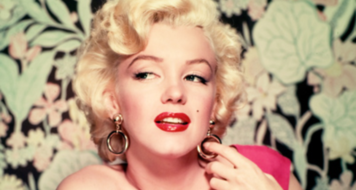 Marilyn Monroe-smink lépésről lépésre videóval