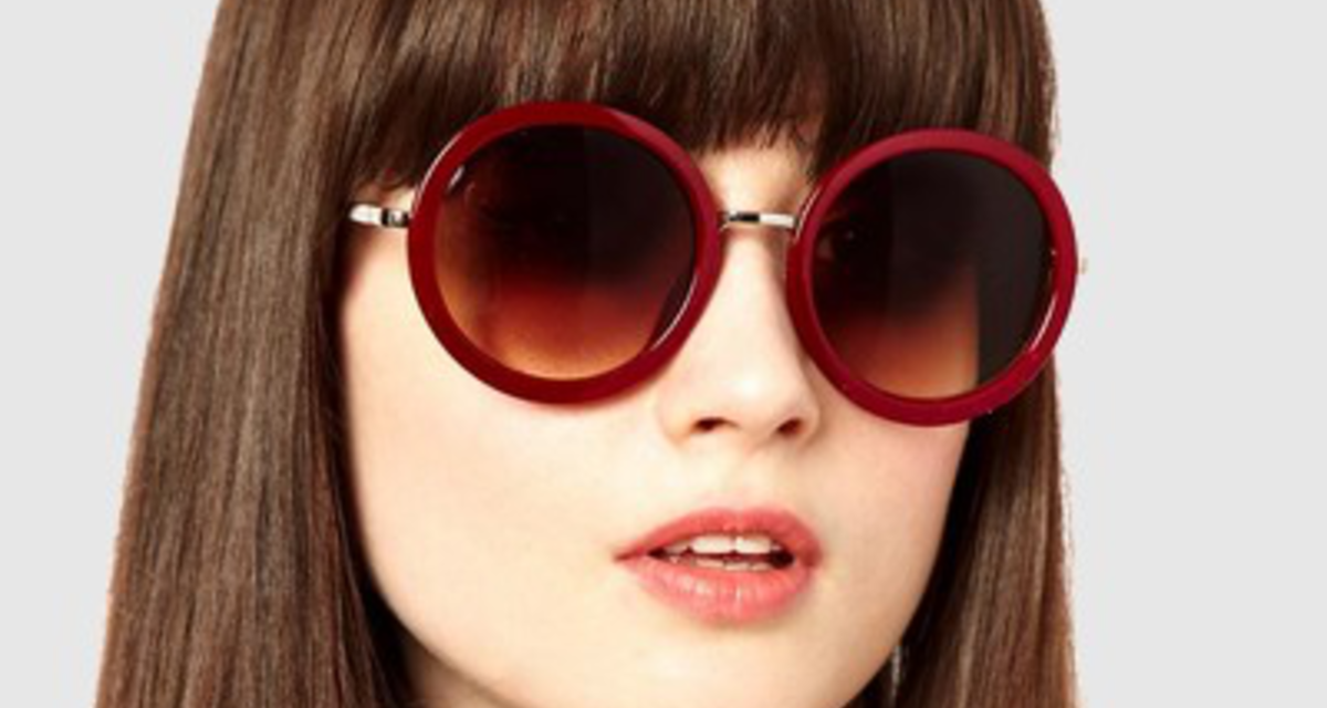 Képeken 7 vagány, de nőies napszemüveg: az idei divat