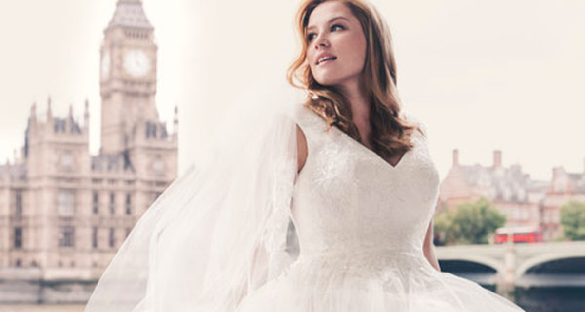 Ilyen gyönyörű menyasszonyt rég láttunk - Plus size modell a kampányban