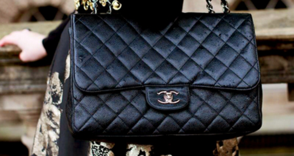Mennyit ér valójában egy Chanel-táska? - Ennyibe kellene kerülnie
