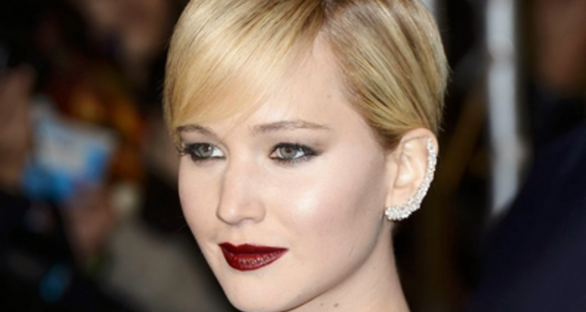 6 frizuraötlet Jennifer Lawrence-től - Ha unod a rövid hajat