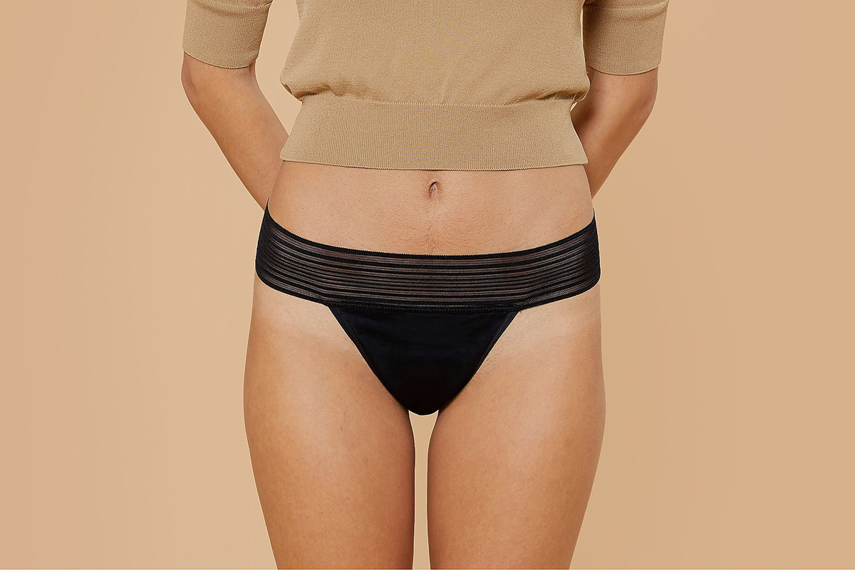 Ma már rengeteg fazonban kaphatóak - még tanga változatban is -, és a menstruációs bikinialsók is bekerültek a kínálatba, mégis, érthetetlen módon itthon csak rendelés útján lehet hozzájutni az efféle spéci találmányokhoz. <br /><br />Kép forrása: www.shethinx.com