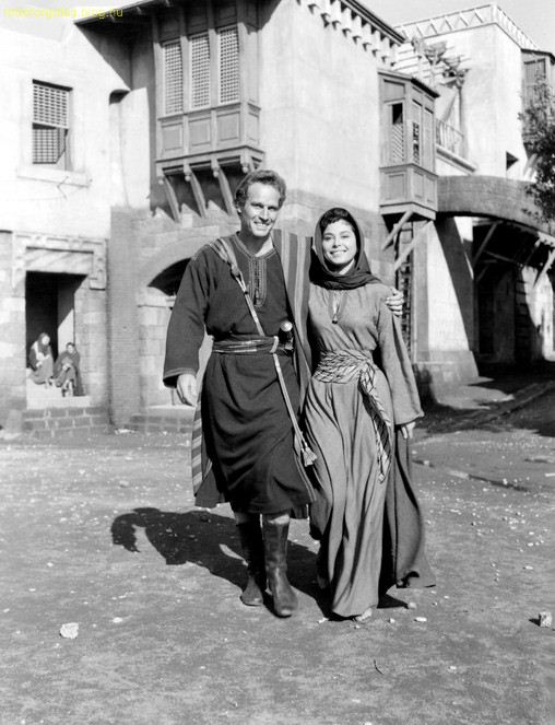 haya-harareet-with-charlton-heston-during-the-filming-of-ben-hur-1959_1.jpg