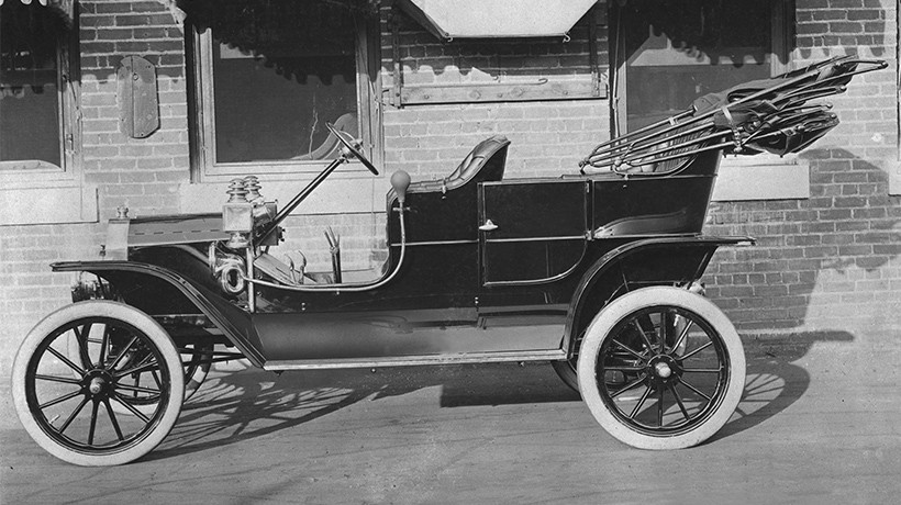 1908-model-t-image-820x460-d.jpeg