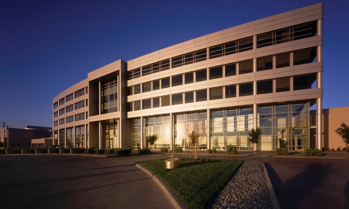 pag_exterior.jpg