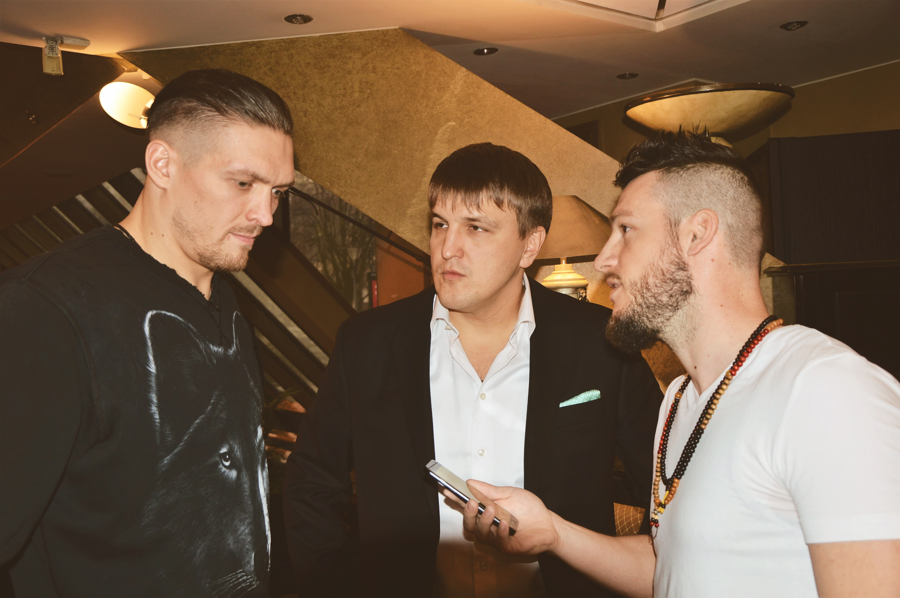 usyk_pradarics_2.jpg