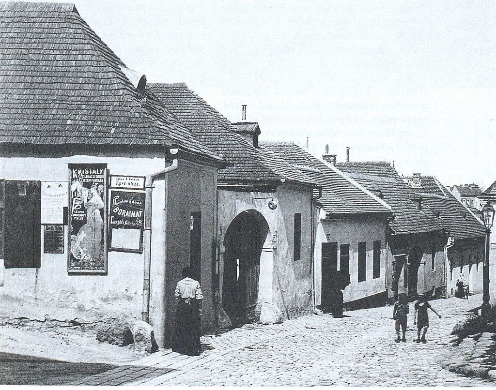 hadnagy-utca-a-tabc3a1nban-1910-k.jpg