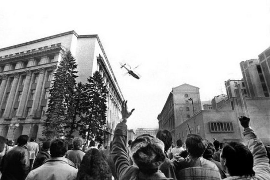 ceausescu_helicopter_1_.jpg