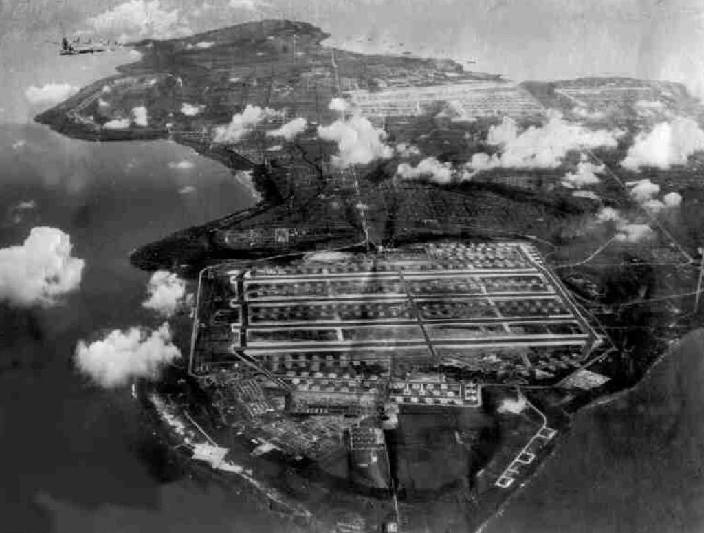 tinian_airfields_1945_looking_north_to_south.jpg