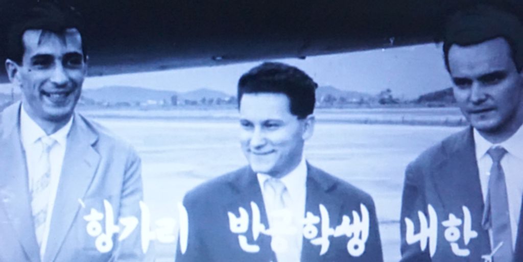 hungarian_anti-communist_students_at_youido_international_airport_in_seoul_in_july_1957_karoly_derecskey_is_on_the_left.jpg