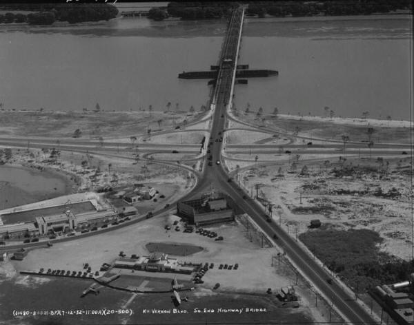 1941pentagon_hoover airport 1941.jpg