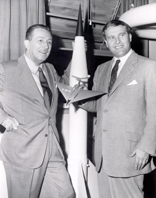 1954disney_vonbraun1954.jpg