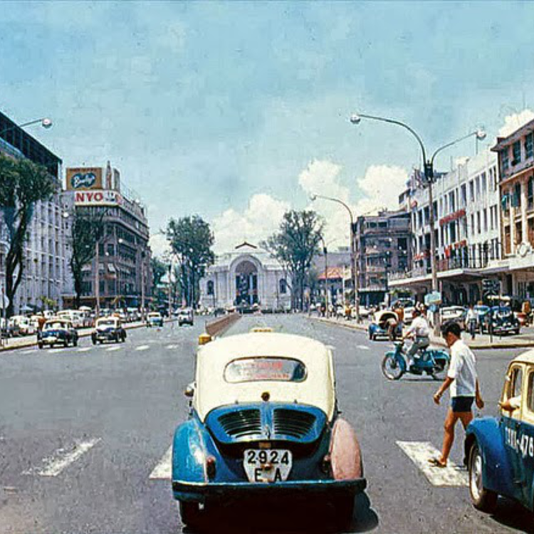 Saigon taxi 1962.