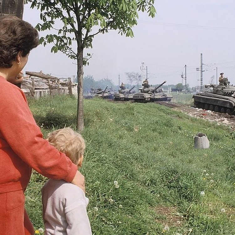 Szovjet kivonulás képei - 1989
