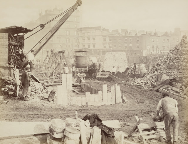 Construction of the Metropolitan Railway, circa 1861 (12).jpg