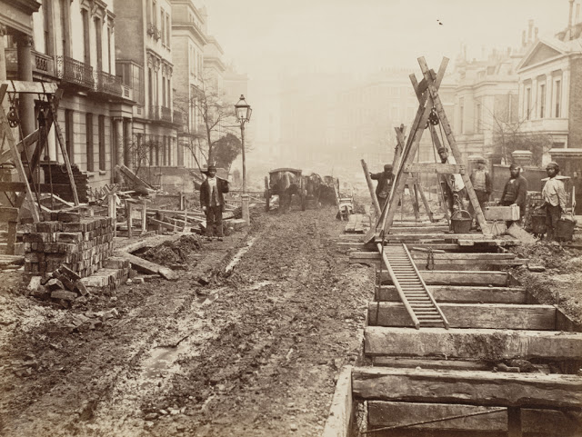 Construction of the Metropolitan Railway, circa 1861 (13).jpg