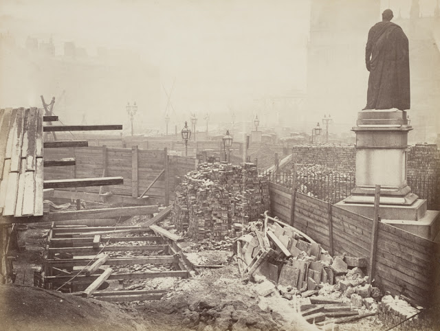 Construction of the Metropolitan Railway, circa 1861 (6).jpg