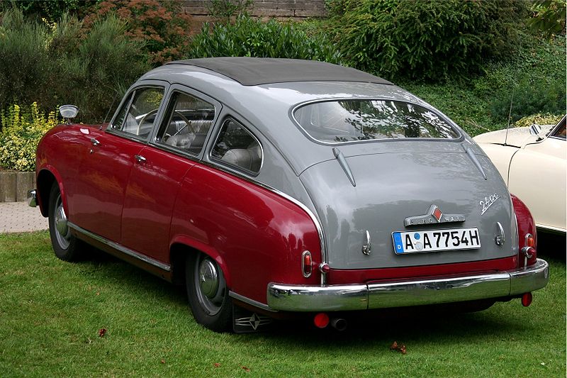 1952_Borgward_Hansa_2400_2.jpg